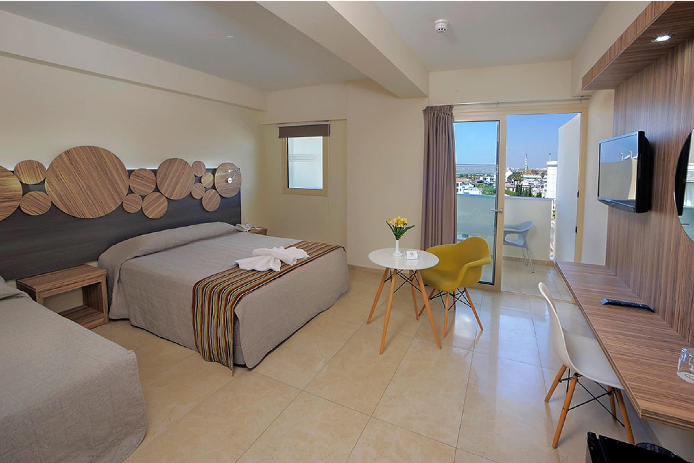 Hotell Nelia & Ajía Nápa