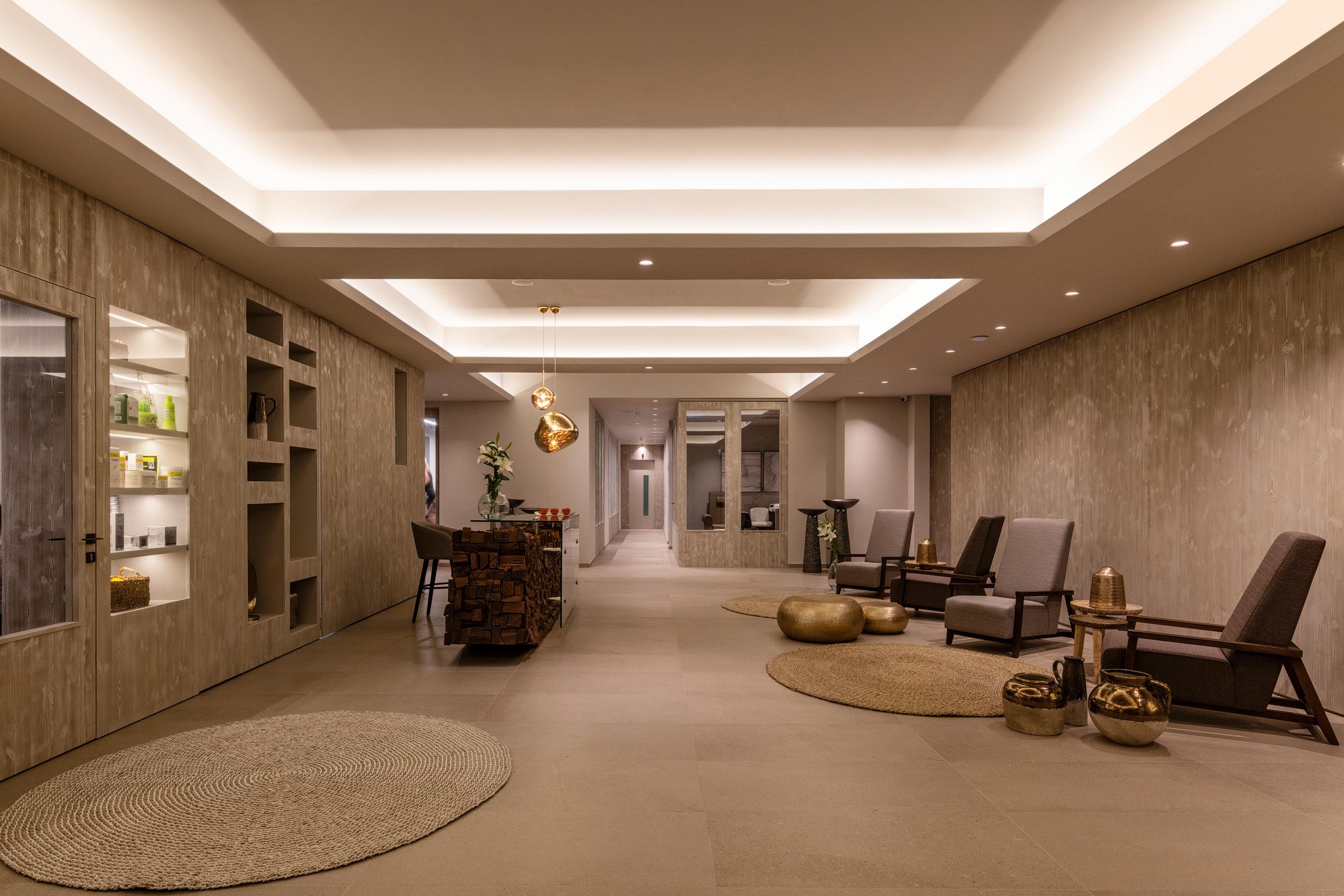 Hotell Nelia &