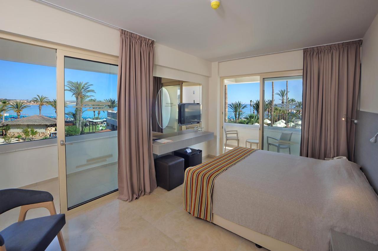 Hotell Nelia &